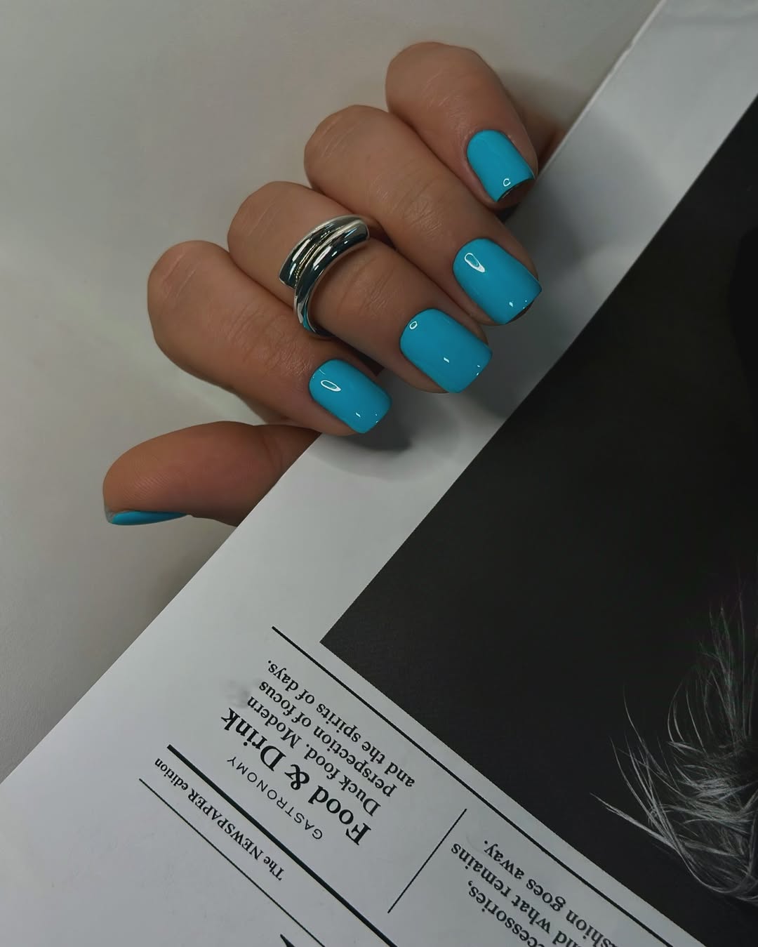 Vibrant Teal Glossy Short Square Nails