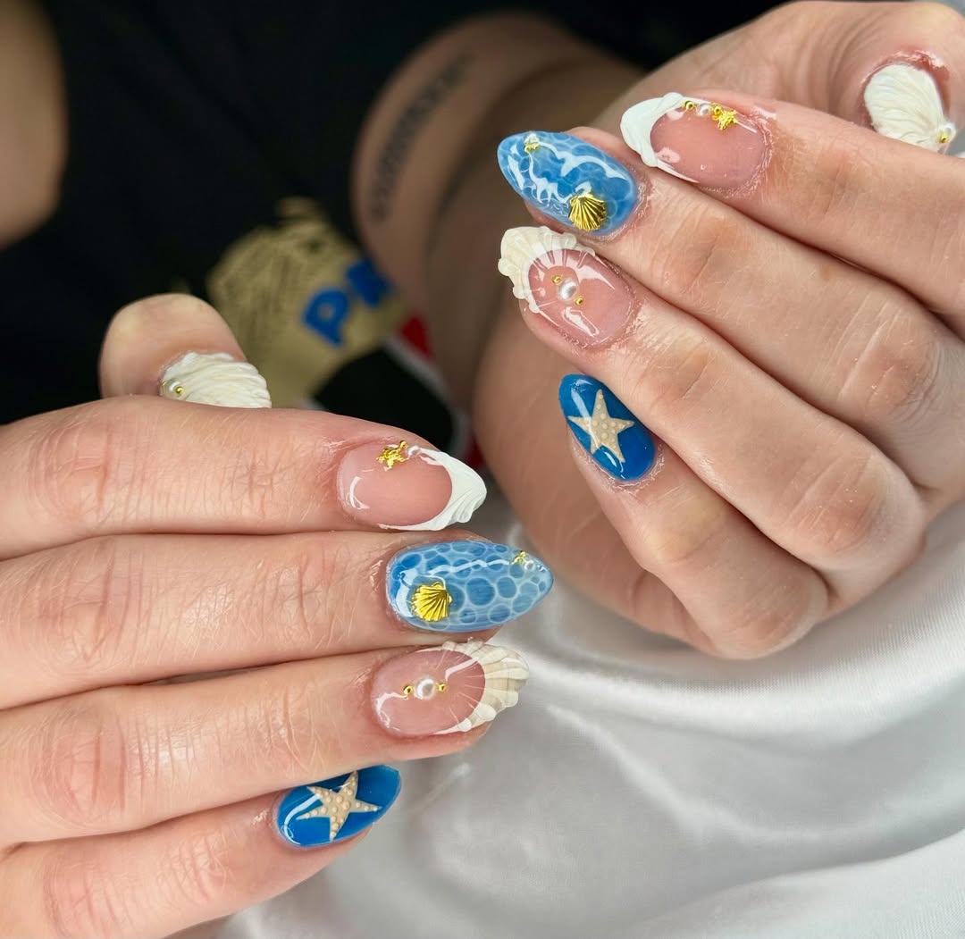 Whimsical Ocean 3D Shell Blue Starfish Nails