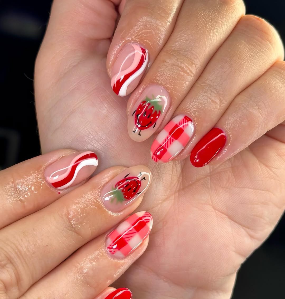 Whimsical Strawberry and Gingham Red Wavy Nails