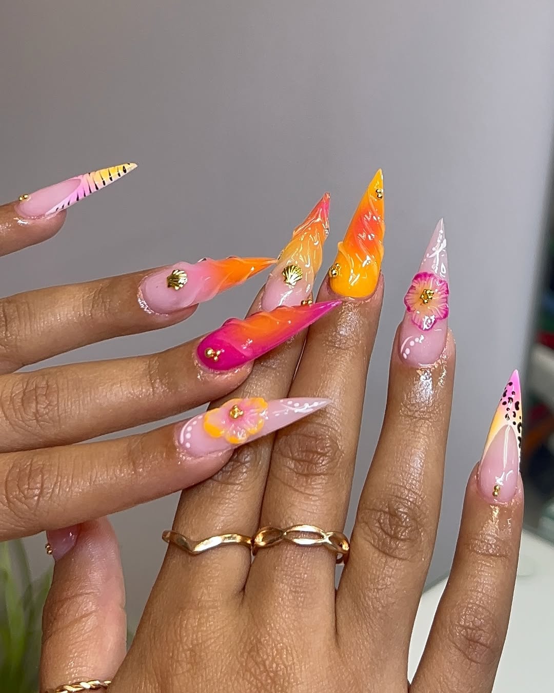XXL Stiletto Tropical Sunset Ombre 3D Nails