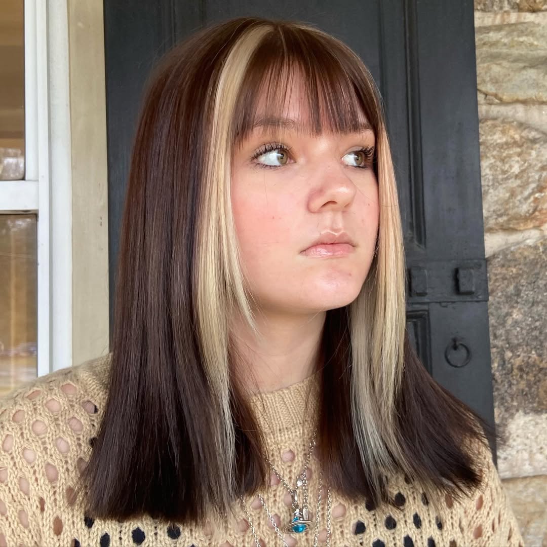 Blunt Bangs With Two-Toned Face-Framing Strips