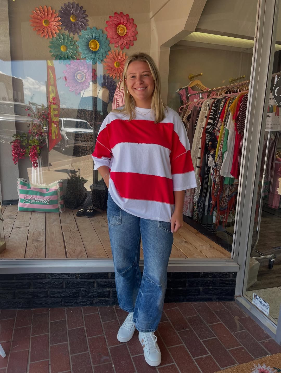 Casual Striped Top And Relaxed Jeans Outfit