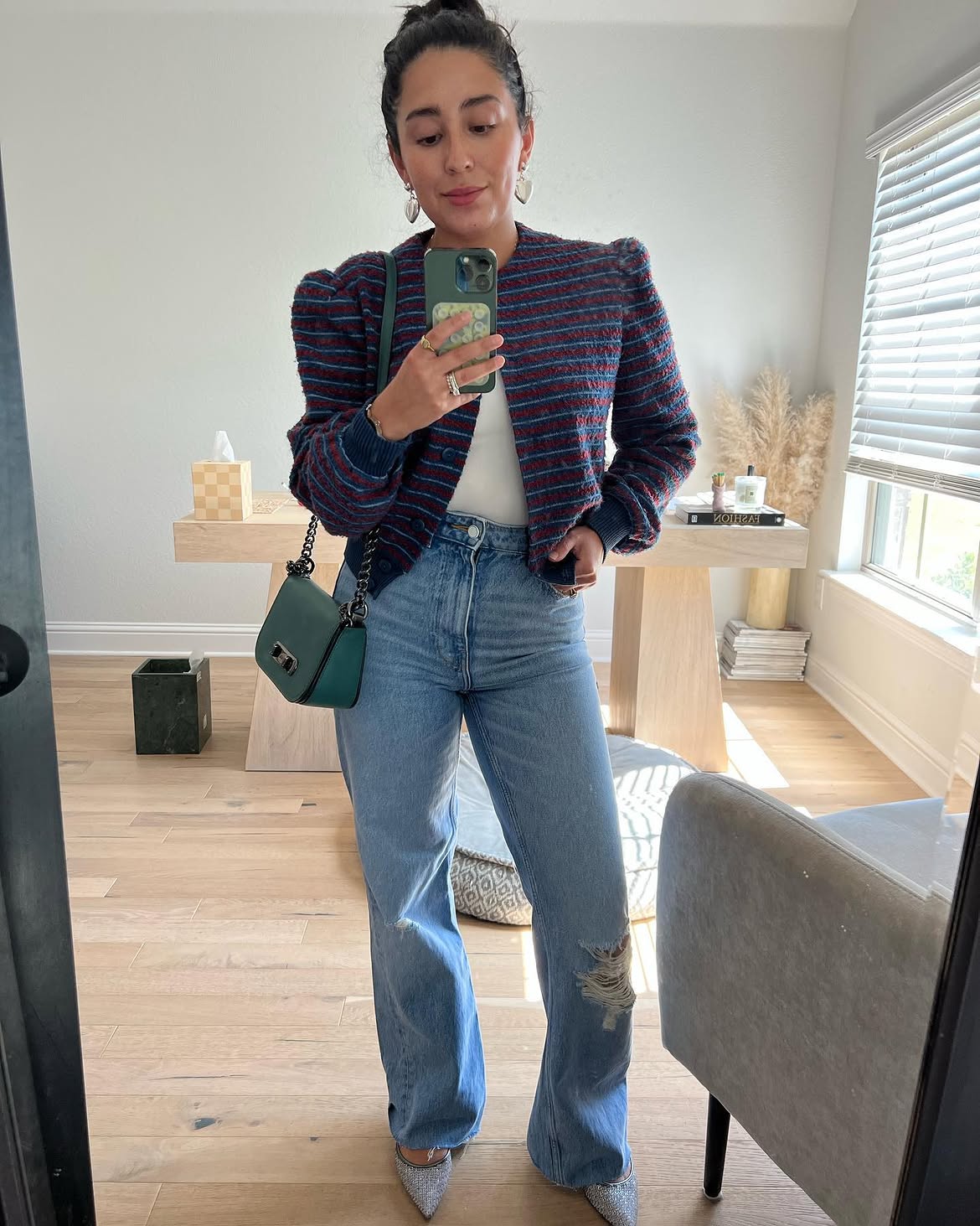 Chic Striped Cropped Jacket With Distressed Denim