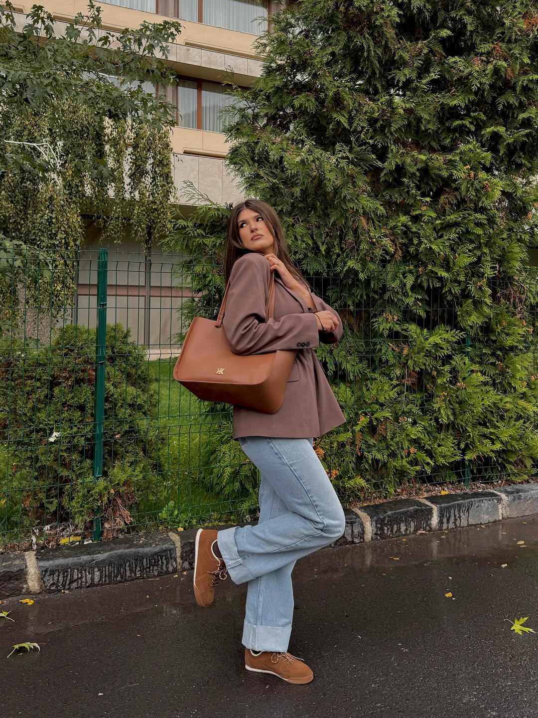 Chocolate Blazer And Light Wash Jeans Outfit