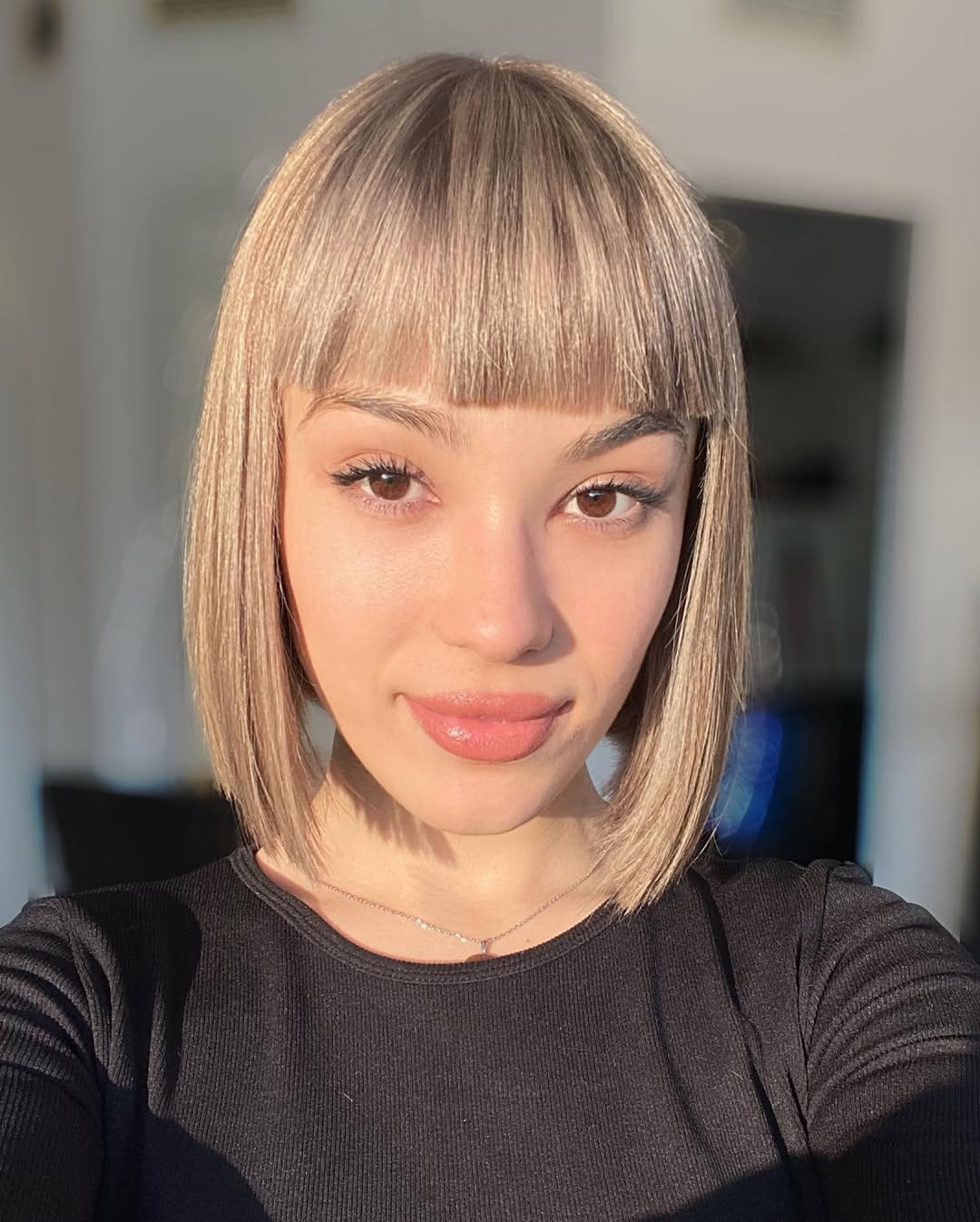 Cool Blonde Blunt Bob Choppy Bangs