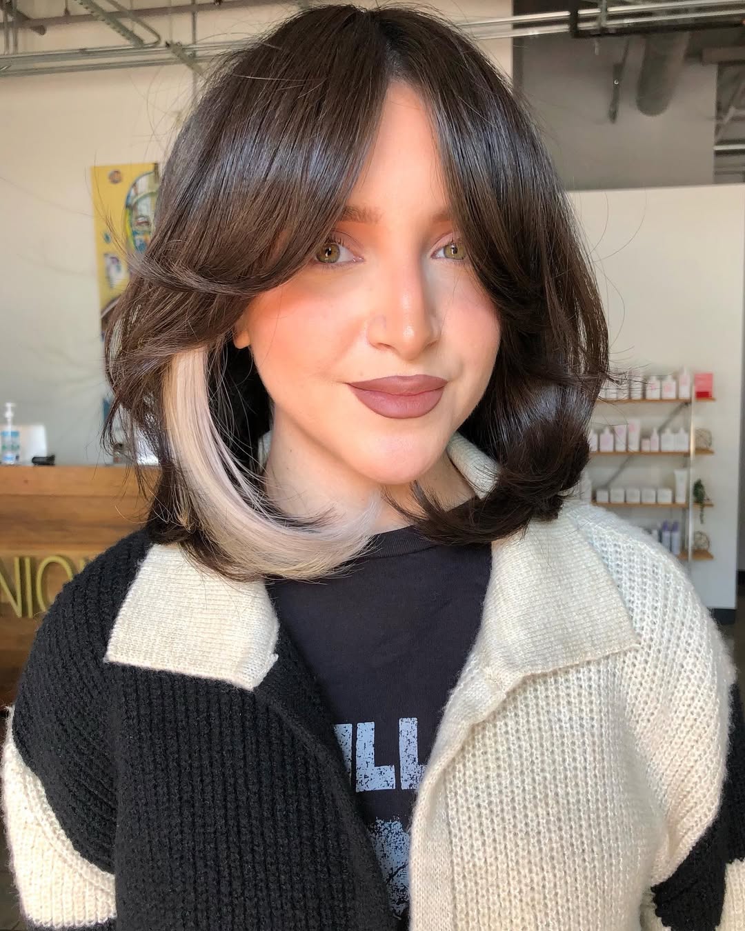 Dark Chocolate Bob With Platinum Money Piece