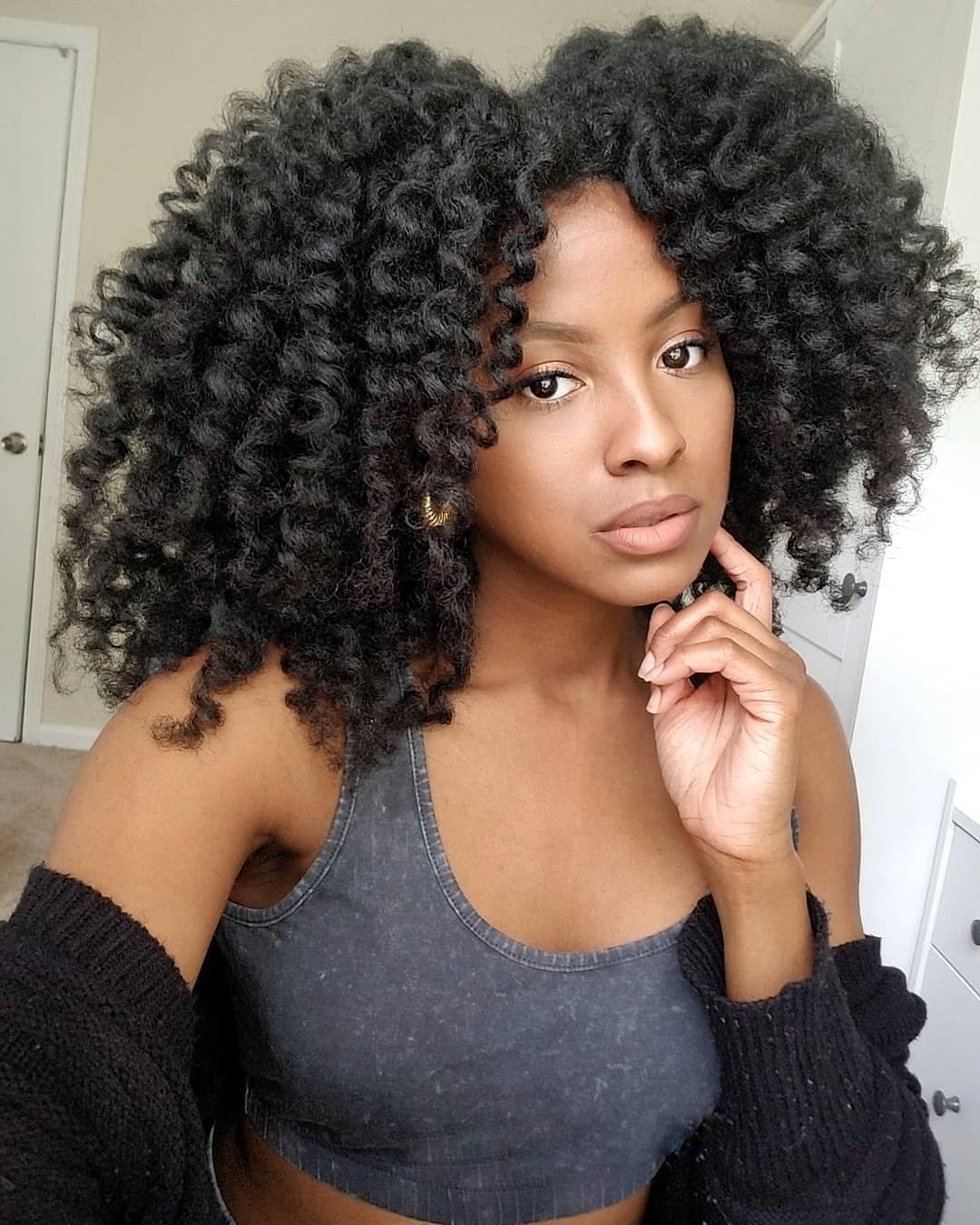 Defined Curly Fro With Voluminous Side Part