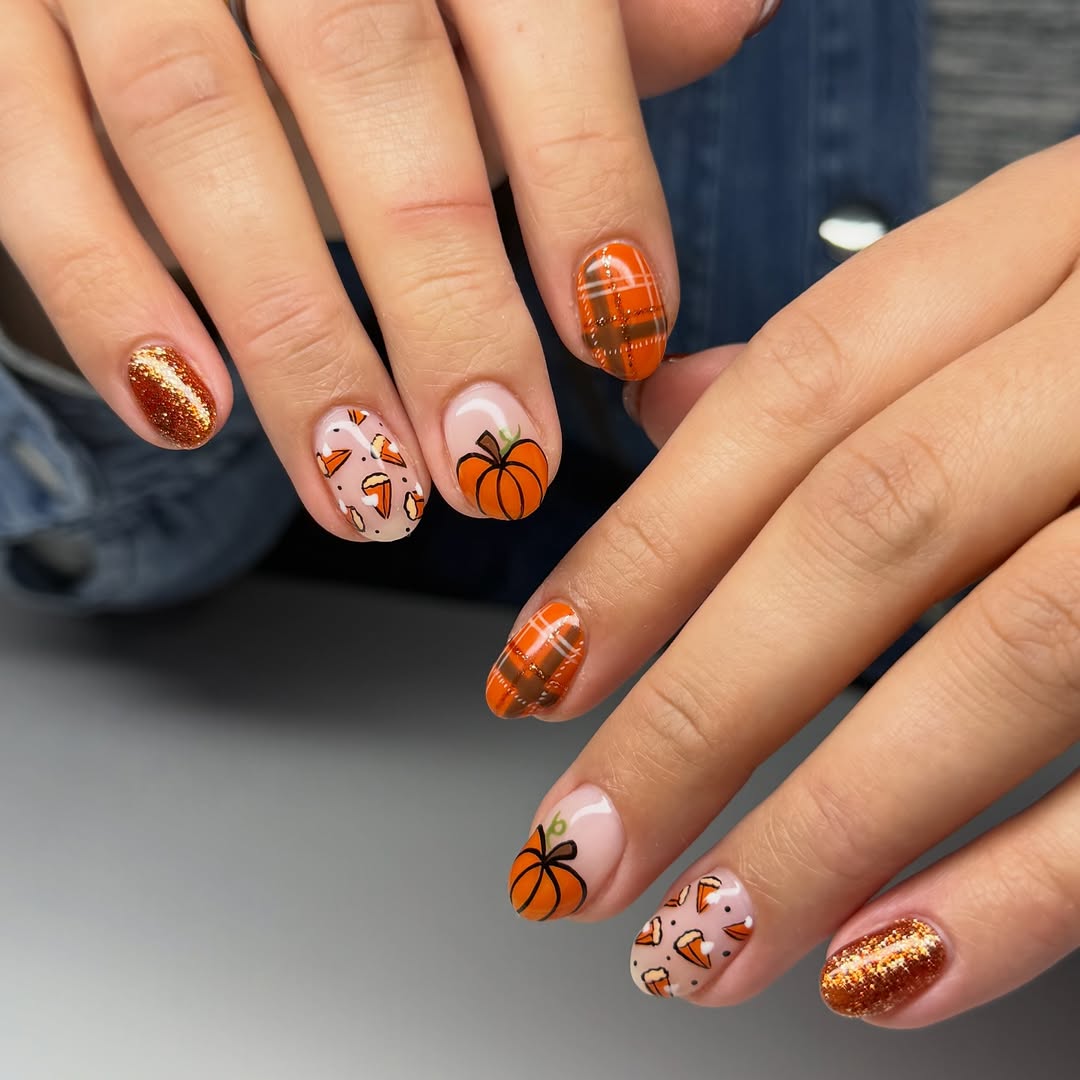 Fun Autumn Plaid and Pumpkin Art Oval Nails