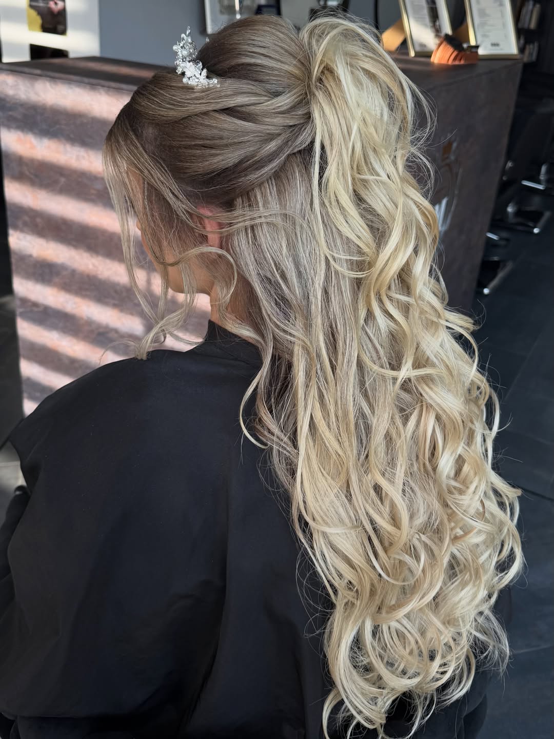 Glamorous Half Up Waves With Root Melt