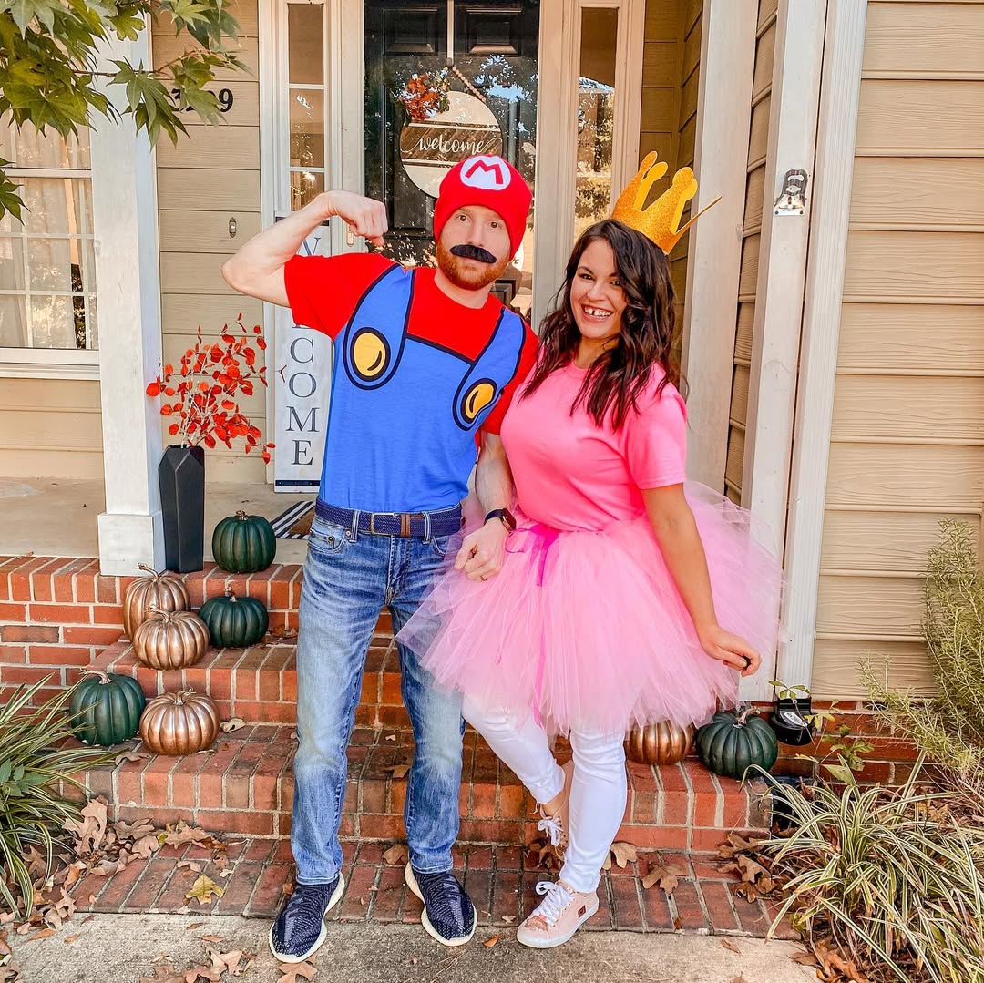 Mario and Princess Peach Halloween Couple Costume