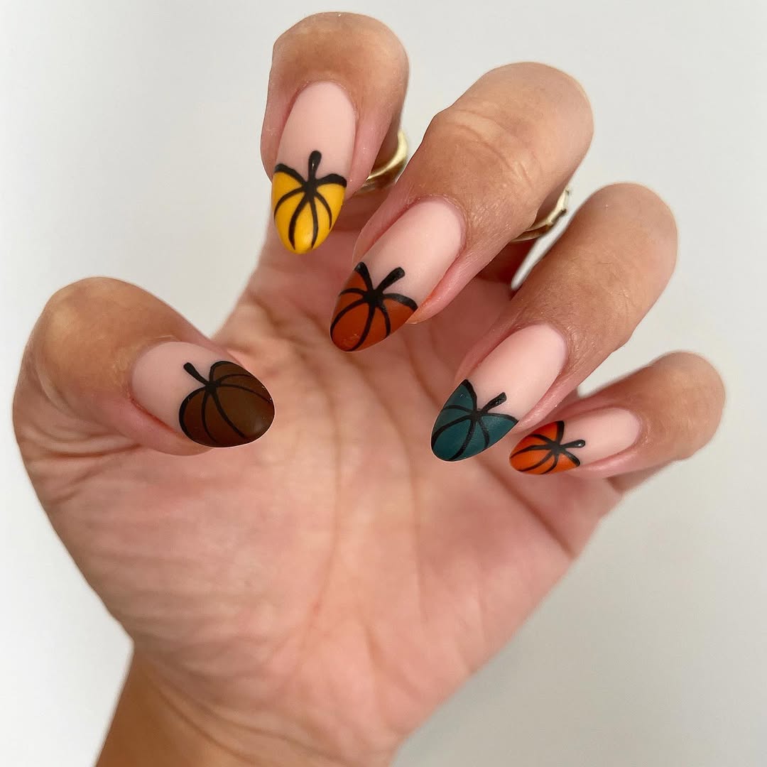 Matte Mismatched Pumpkin French Tips