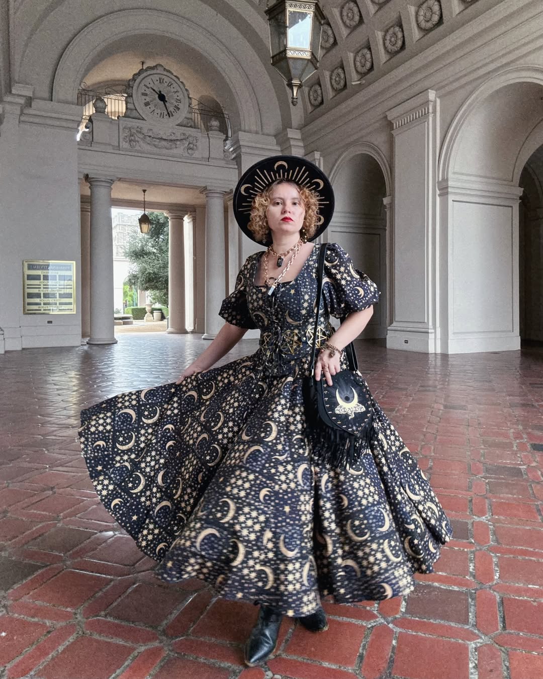 Maxi Dress With Celestial Print And Wide Brim Hat