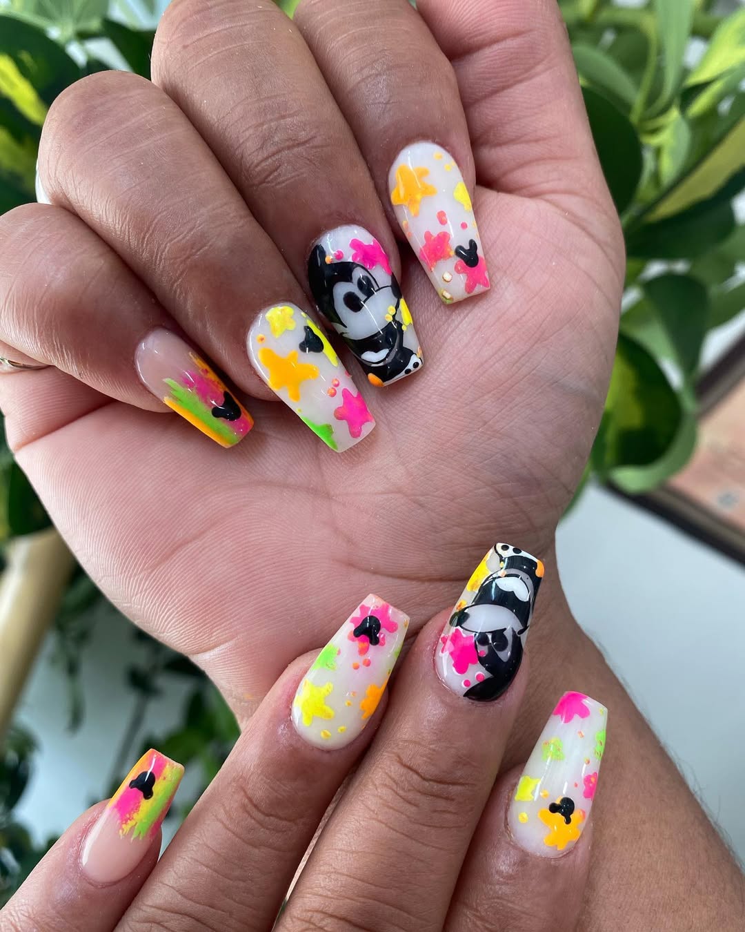 Mickey Mouse Cartoon Drip Art White Coffin Nails