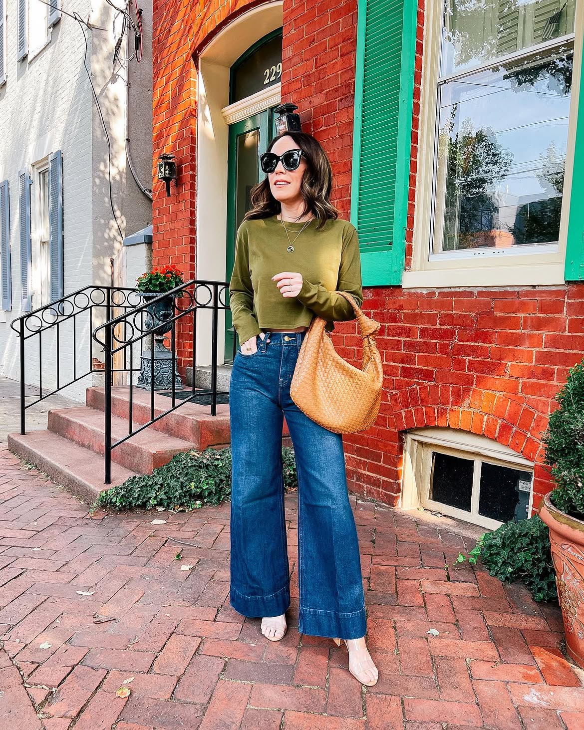 Olive Cropped Sweatshirt With Wide-Leg Denim