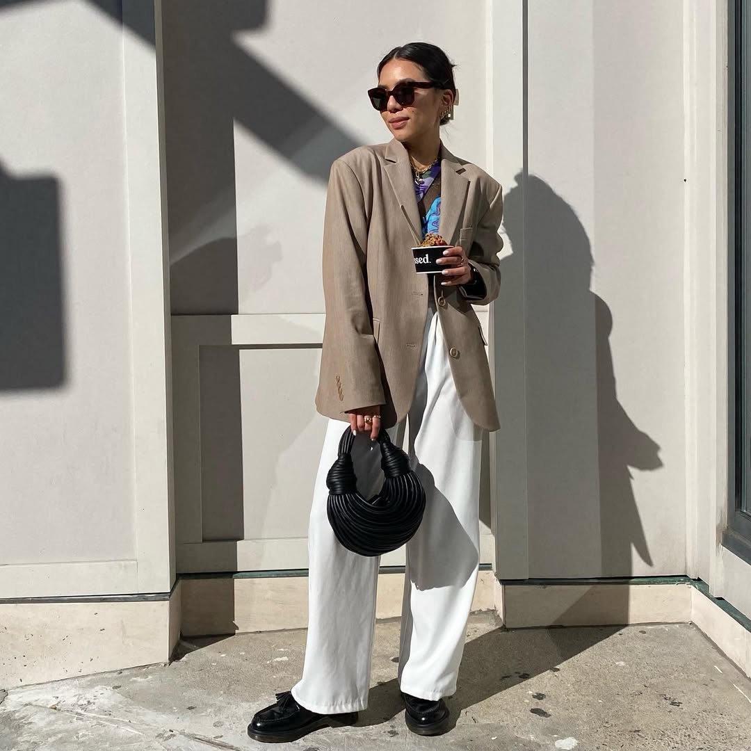Oversized Beige Blazer White Wide Leg Pants Look