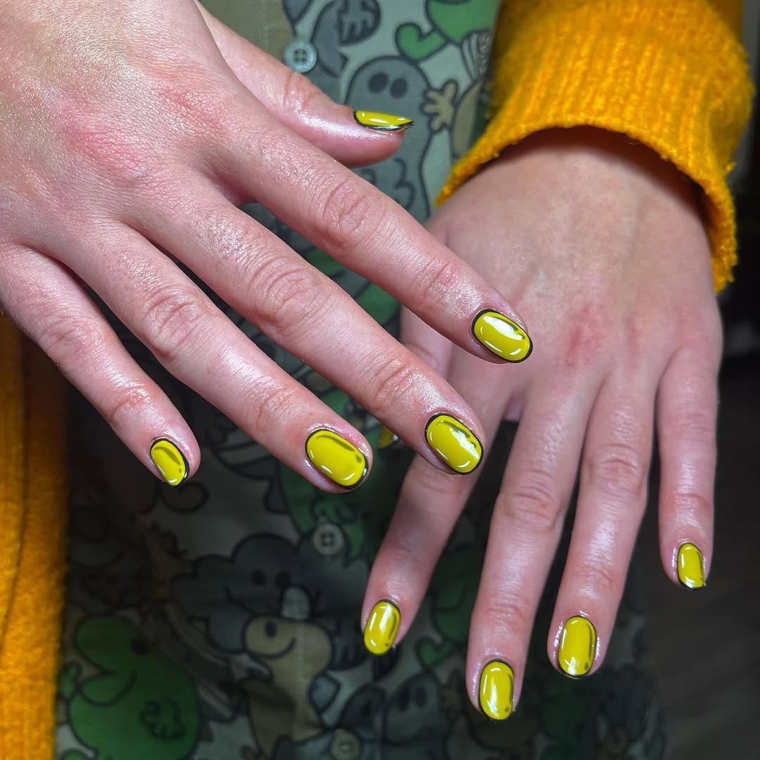 Pop Art Neon Yellow Glossy Cartoon Nails