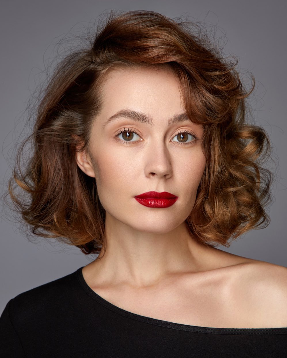 Red Copper Wavy Bob Deep Side Part