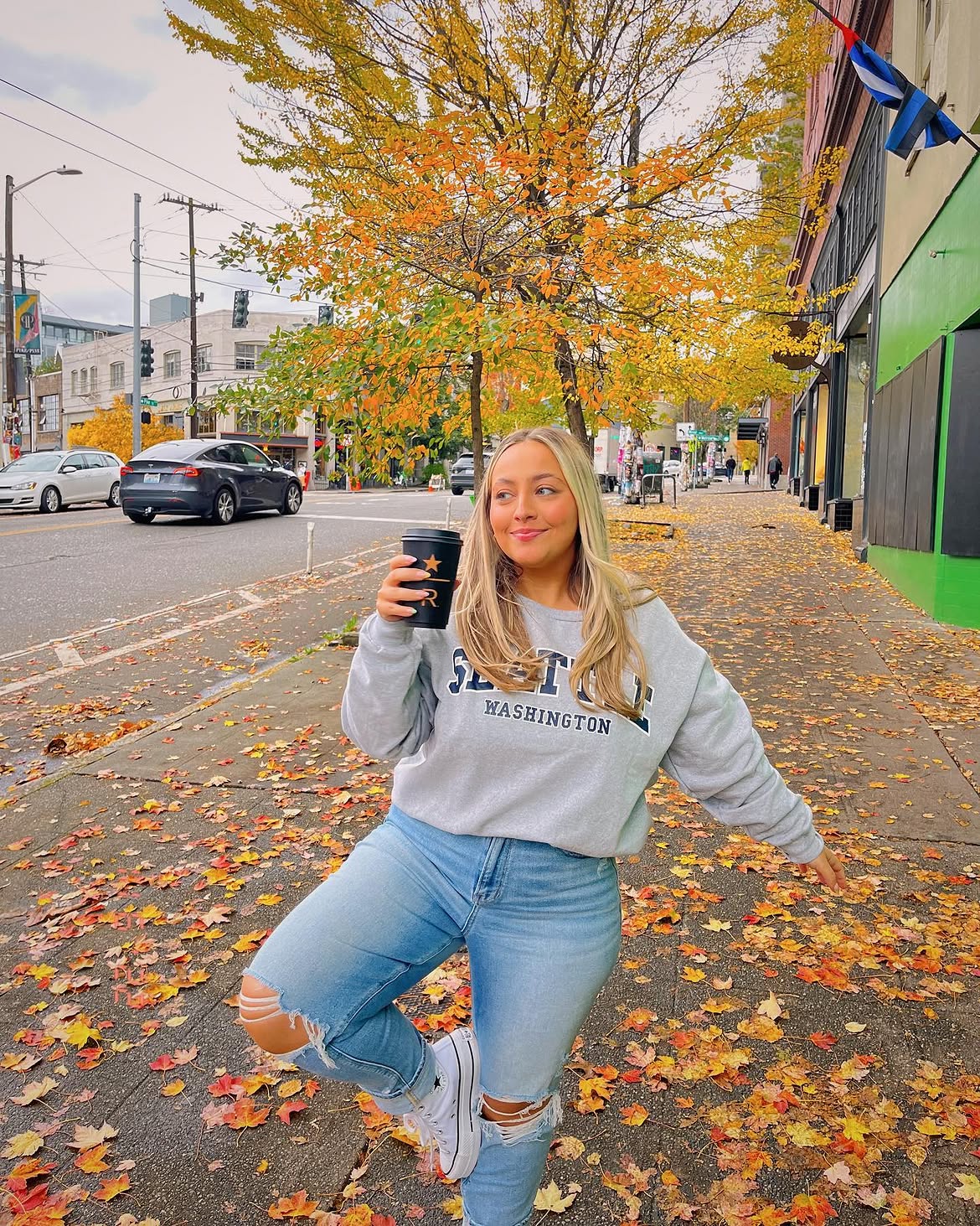 Seattle Grey Sweatshirt With Distressed Denim Street Style