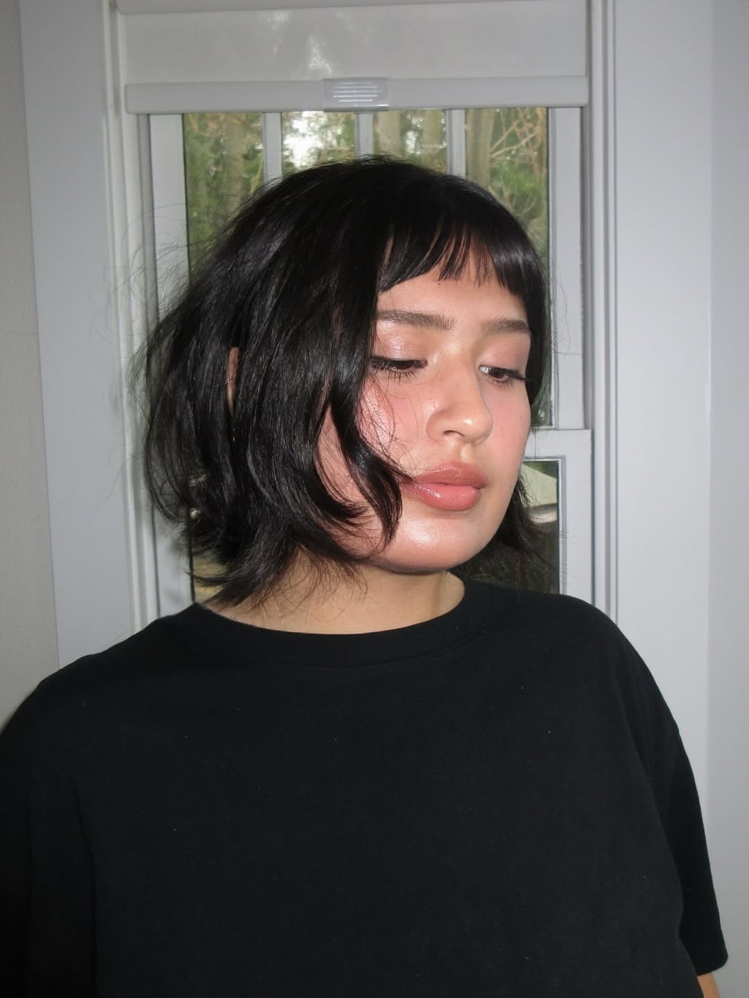 Shaggy Chin-Length Bob With Piecey Micro Bangs