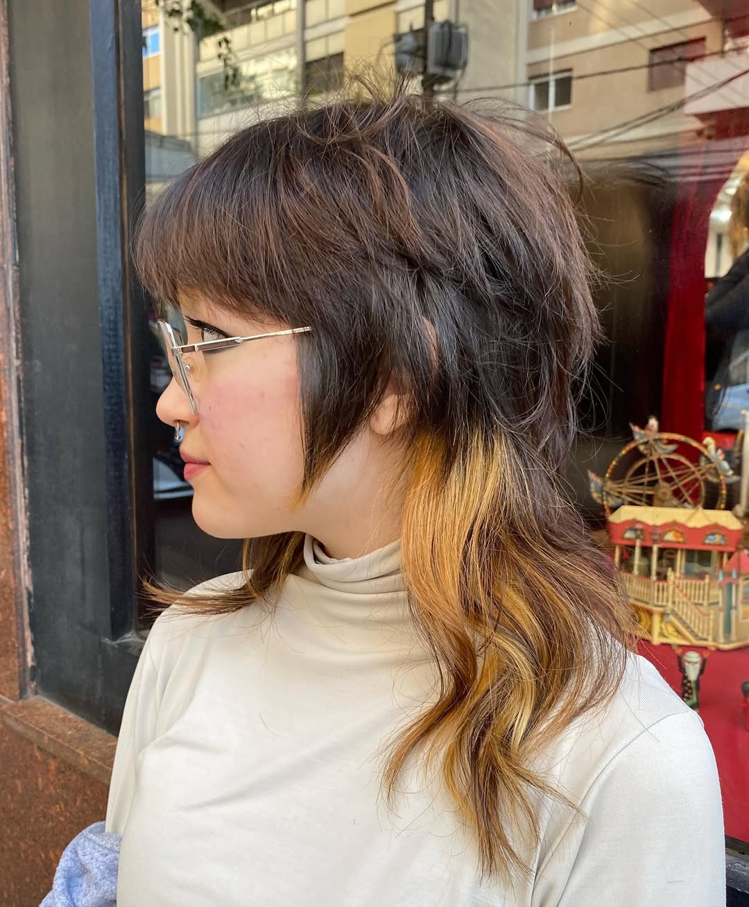Shaggy Mullet Cut With Blonde Underlights