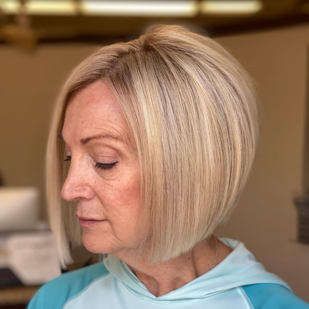 Sharp Stacked Bob With Honey Blonde Highlights