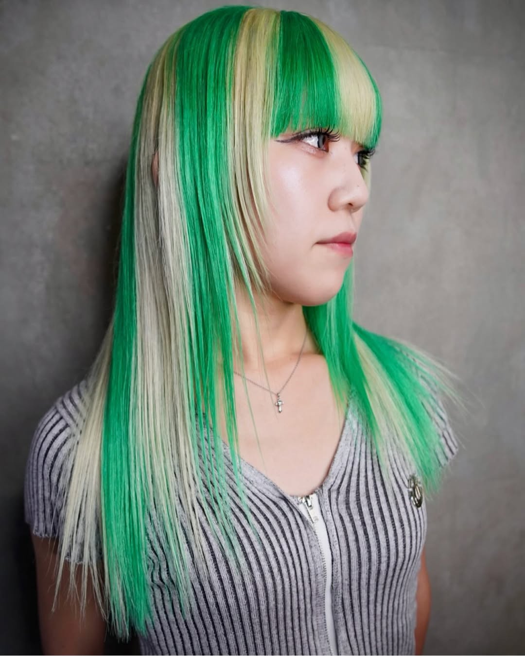 Vibrant Green Blonde Bangs With Straight Hair