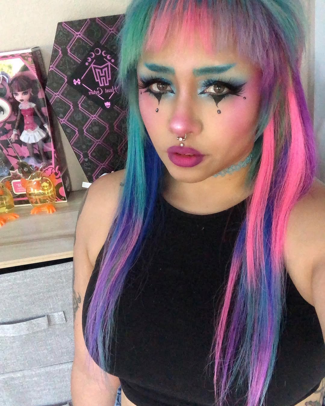 Vibrant Rainbow Cringe Scene Hair