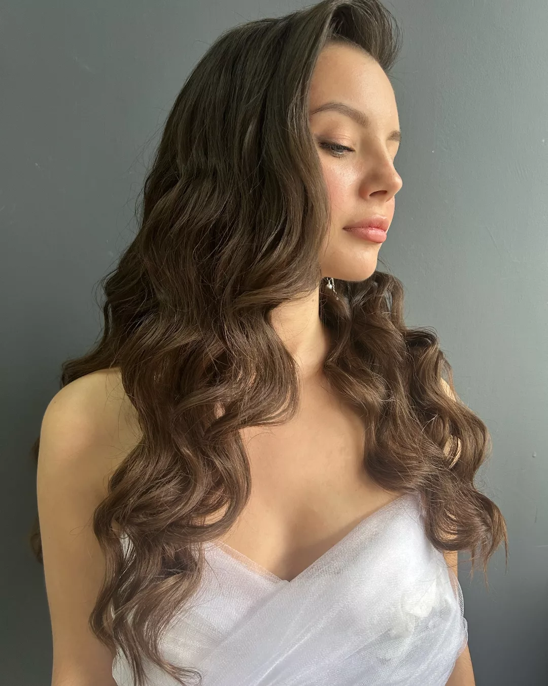 Voluminous Hollywood Waves With Rich Chocolate Brown