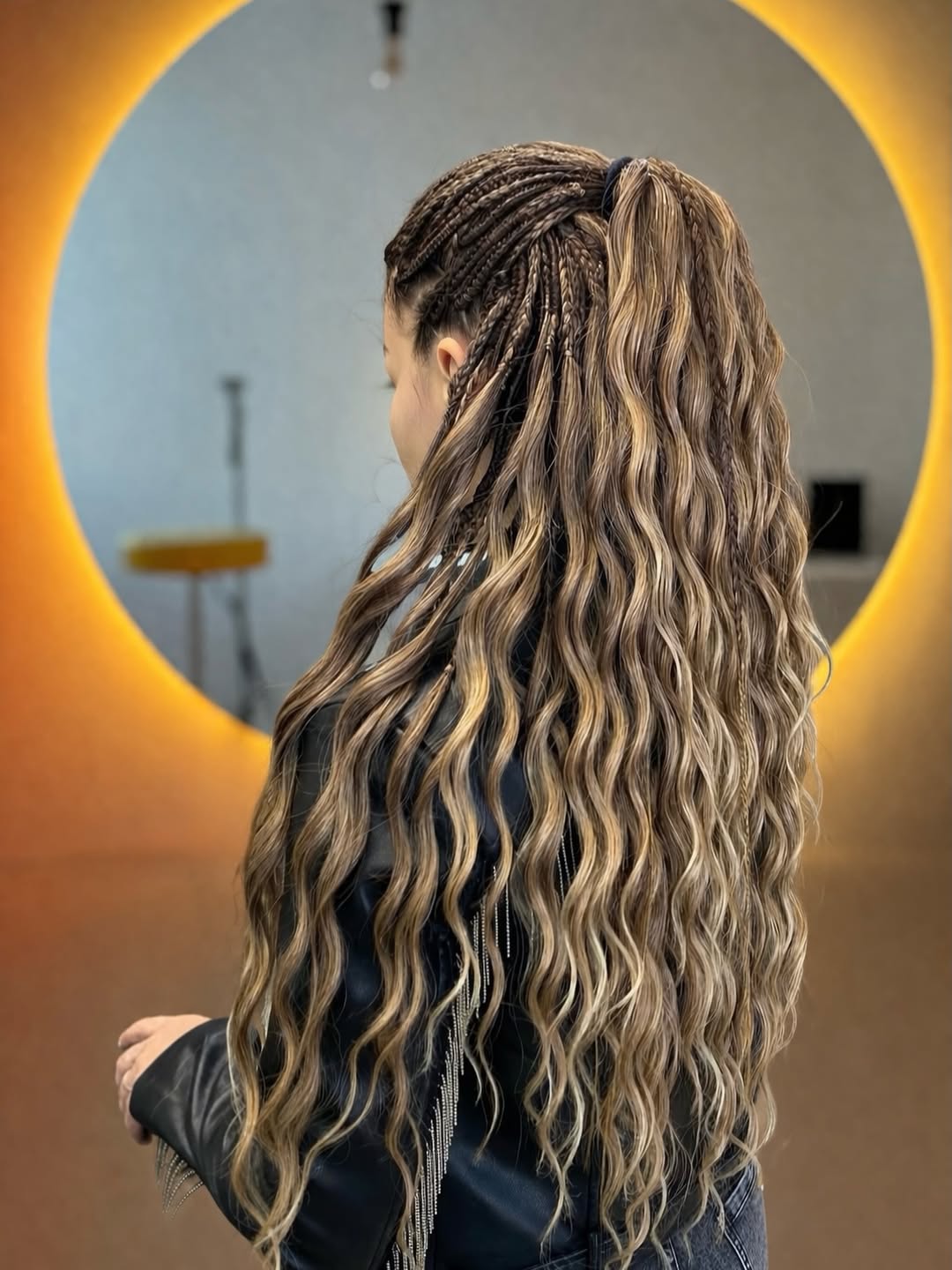 Wavy Box Braids High Ponytail Blonde Highlights
