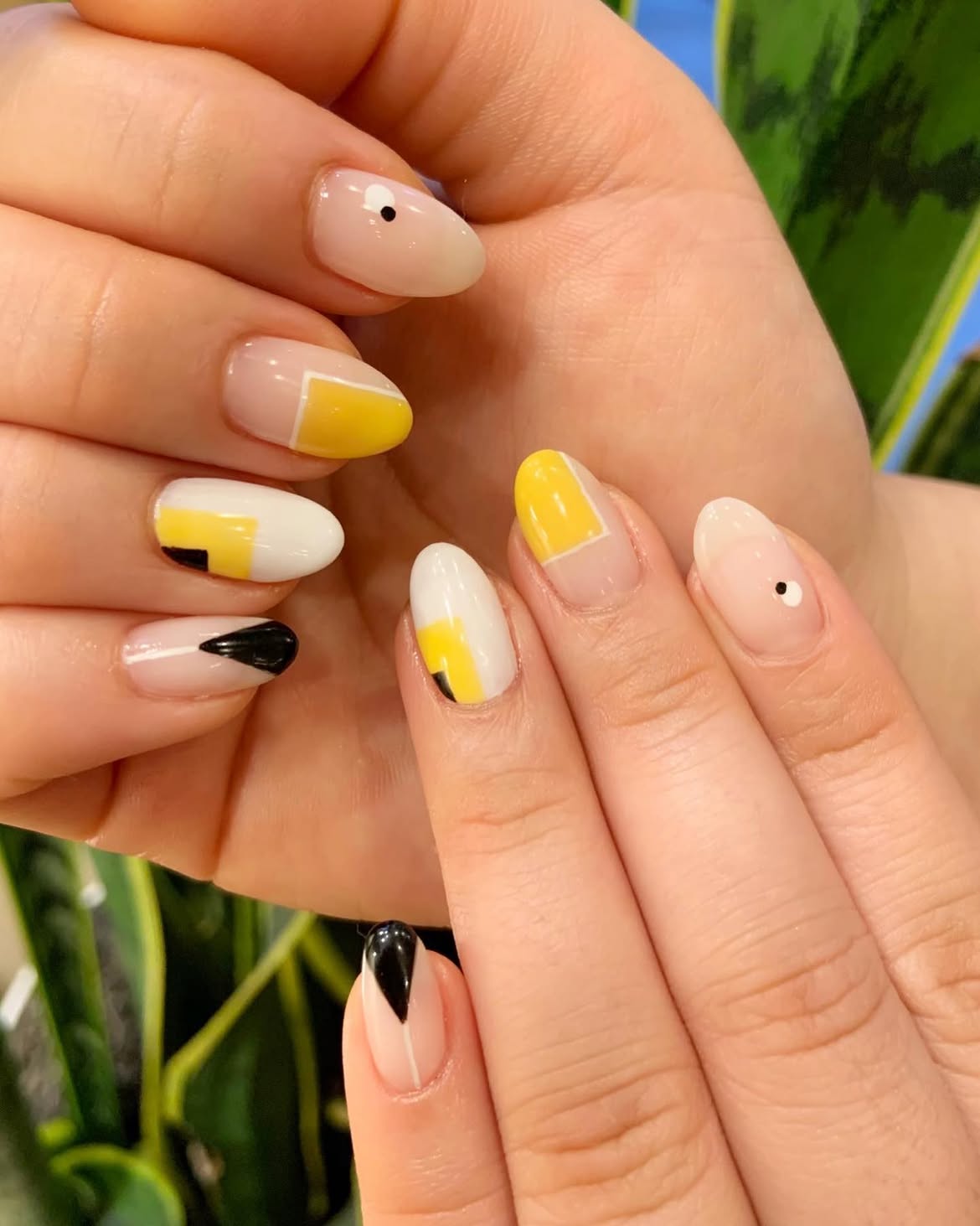Abstract Geometric Yellow and Black Nail Art