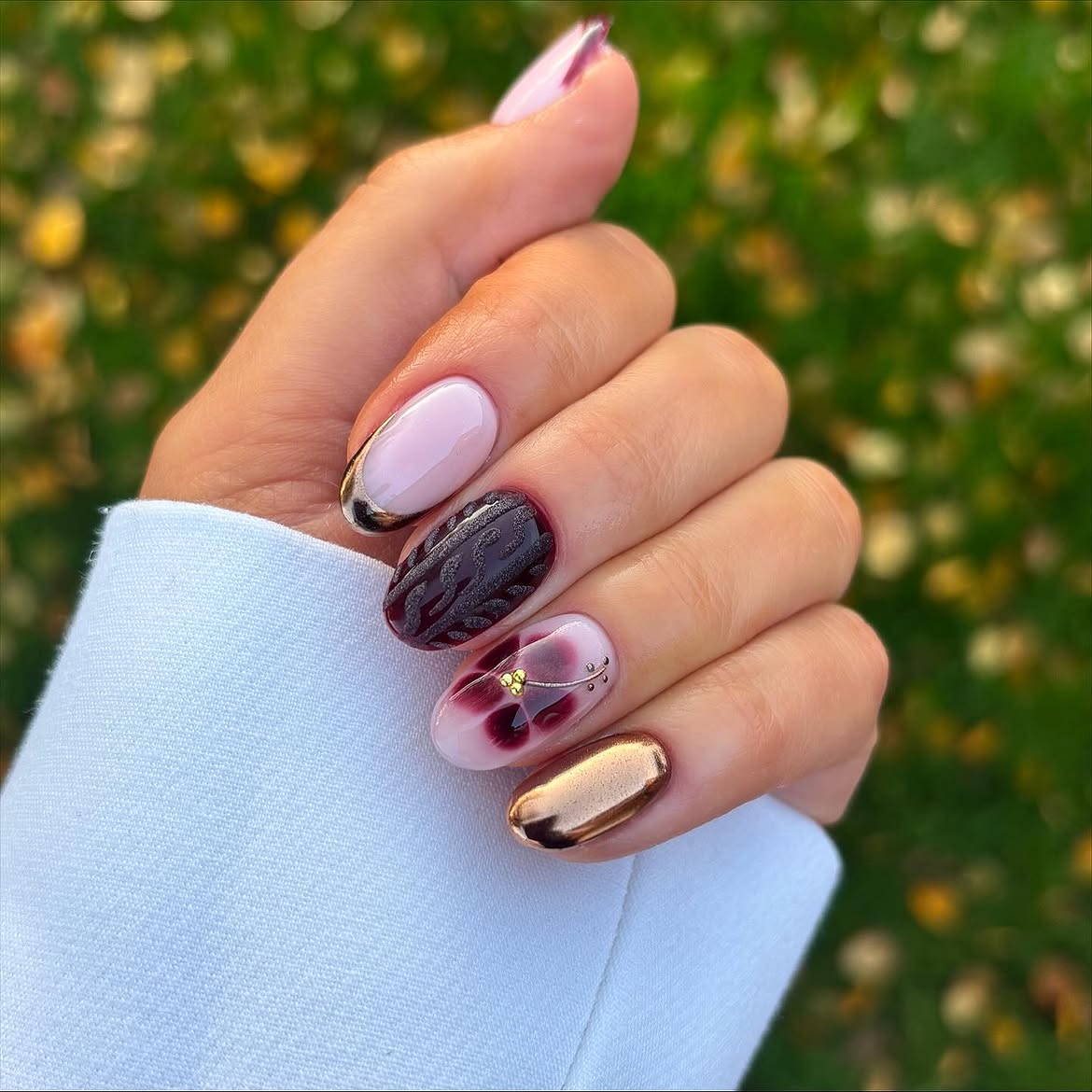 Autumn Floral Oval Nails with Gold Accents