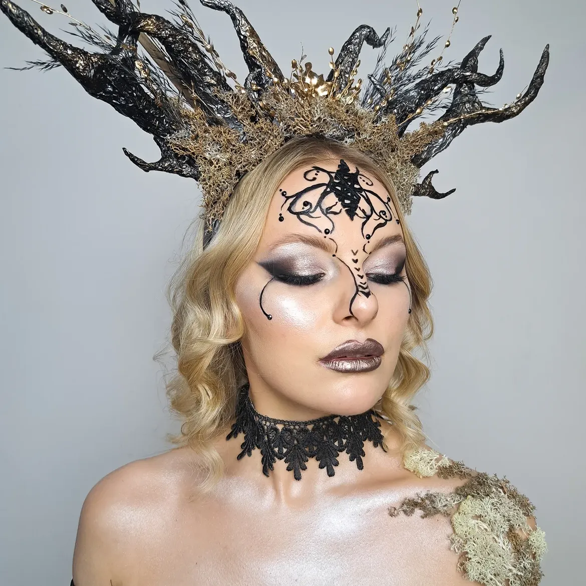 Bewitching Blonde Waves With Cascading Curls