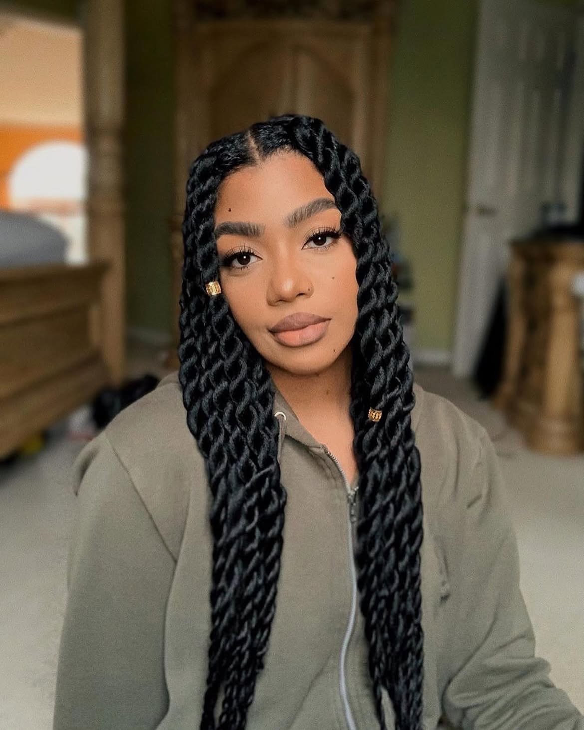 Chic Chunky Rope Twists With Gold Cuffs