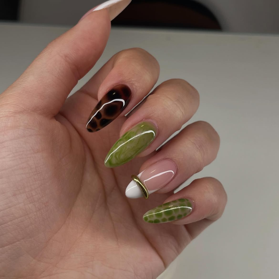 Chic Tortoise Shell & Green Swirl French Tips