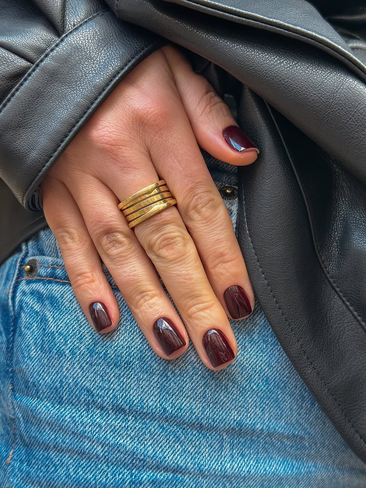 Deep Cherry Red Glossy Short Squovals