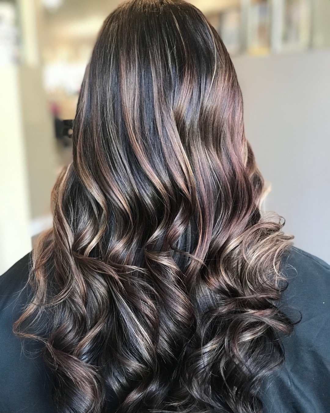 Dimensional Mocha Melt With Subtle Rose Tones