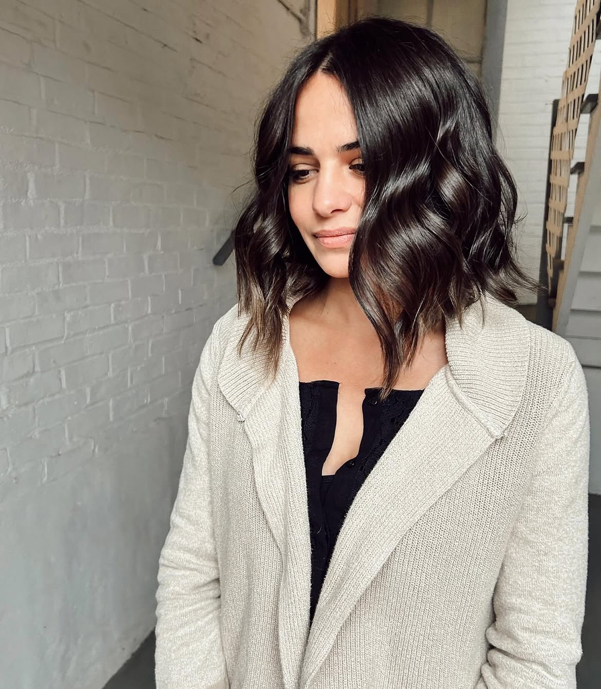 Effortless Chocolate Brown Wavy Bob