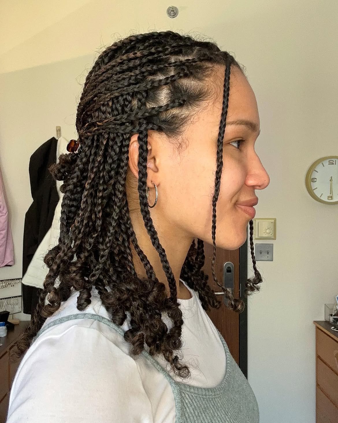 Half-Up Twists With Curly Ends