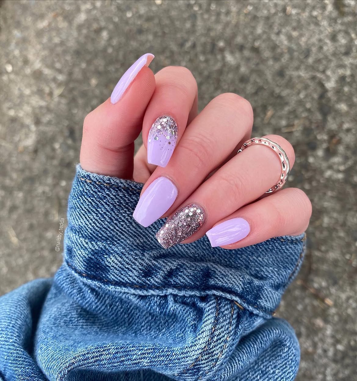 Lilac Sparkle Coffin Nails with Glitter Accent