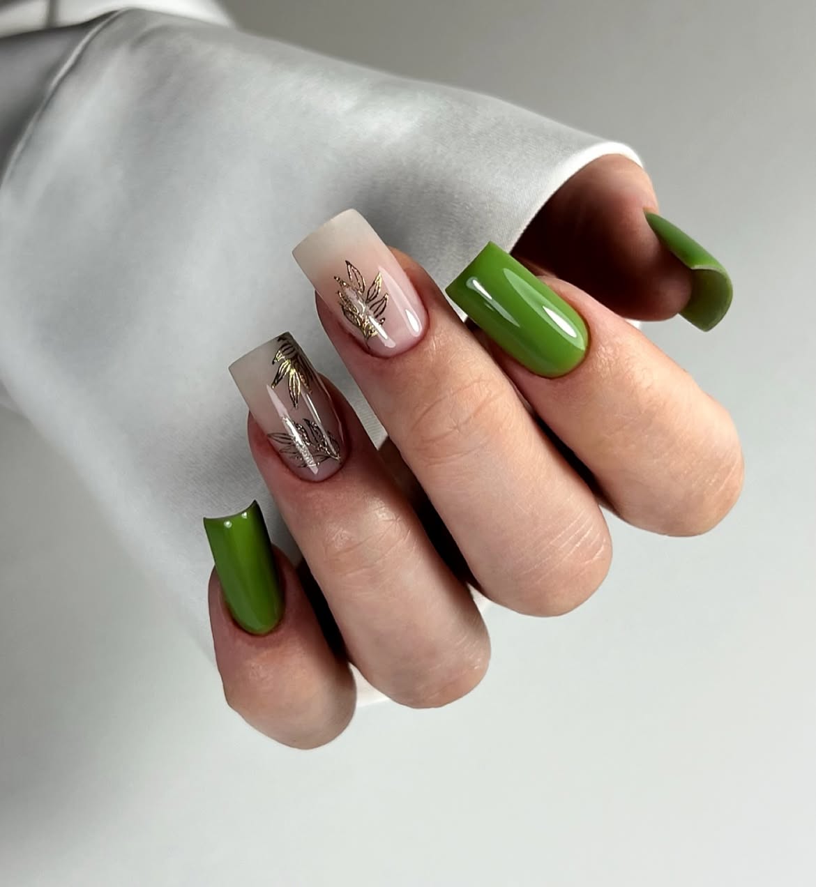 Mismatched Autumn Leaf Square Nails