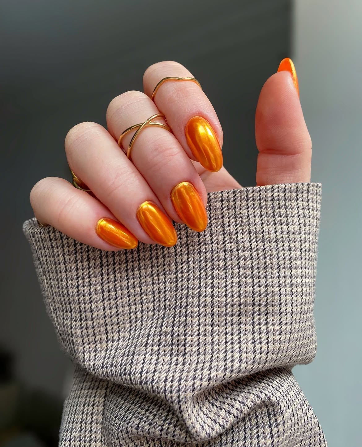 Molten Copper Chrome Almond Nails