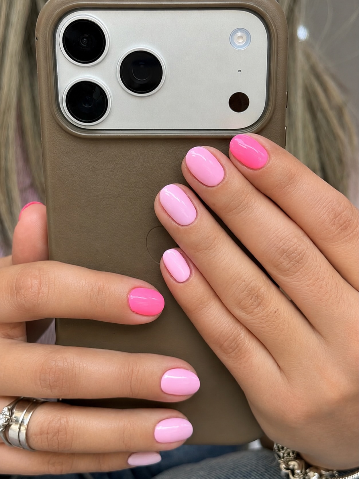 Ombre Pink Candy Short Oval Nails