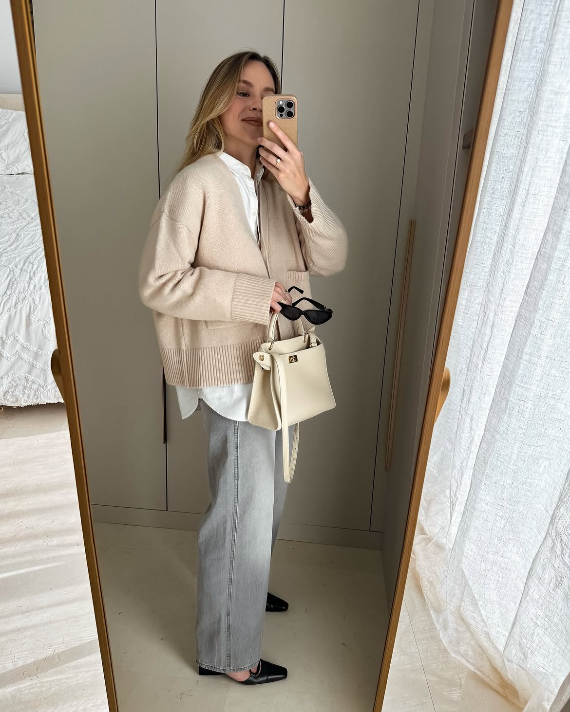 Oversized Cardigan Over White Shirt With Grey Jeans