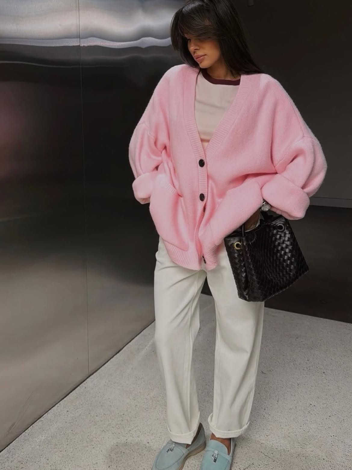 Oversized Pink Cardigan With Cream Trousers Outfit