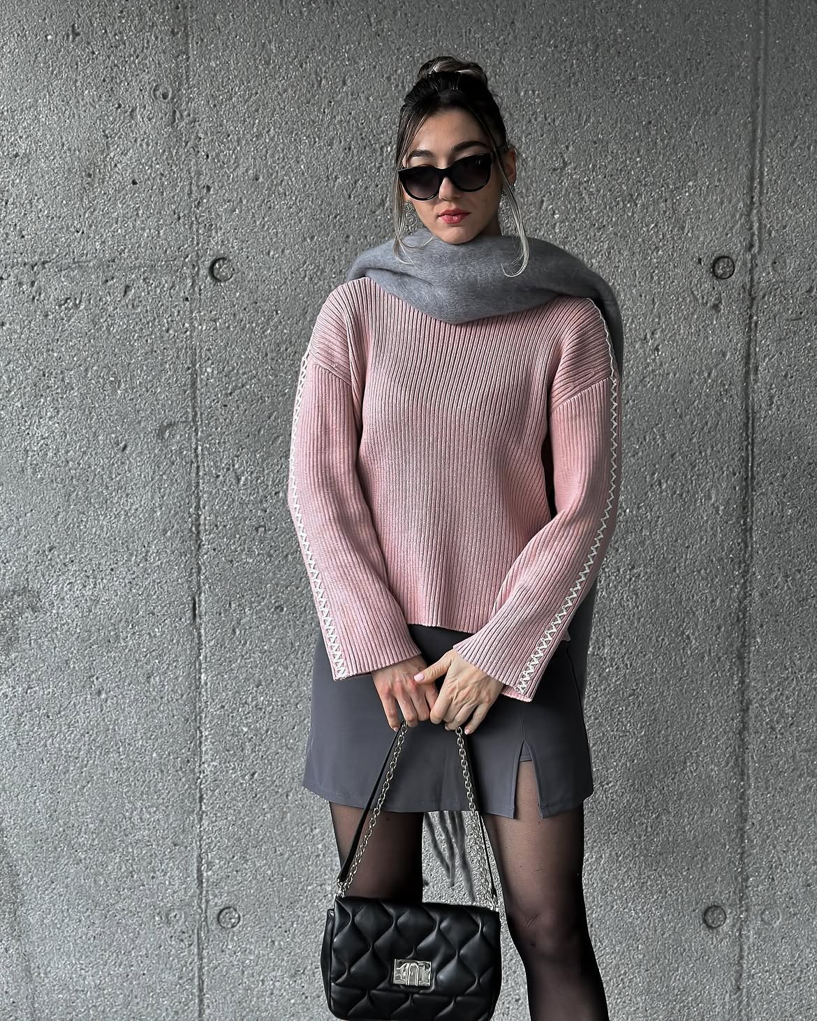Pink Knit And Grey Mini Skirt Party Look