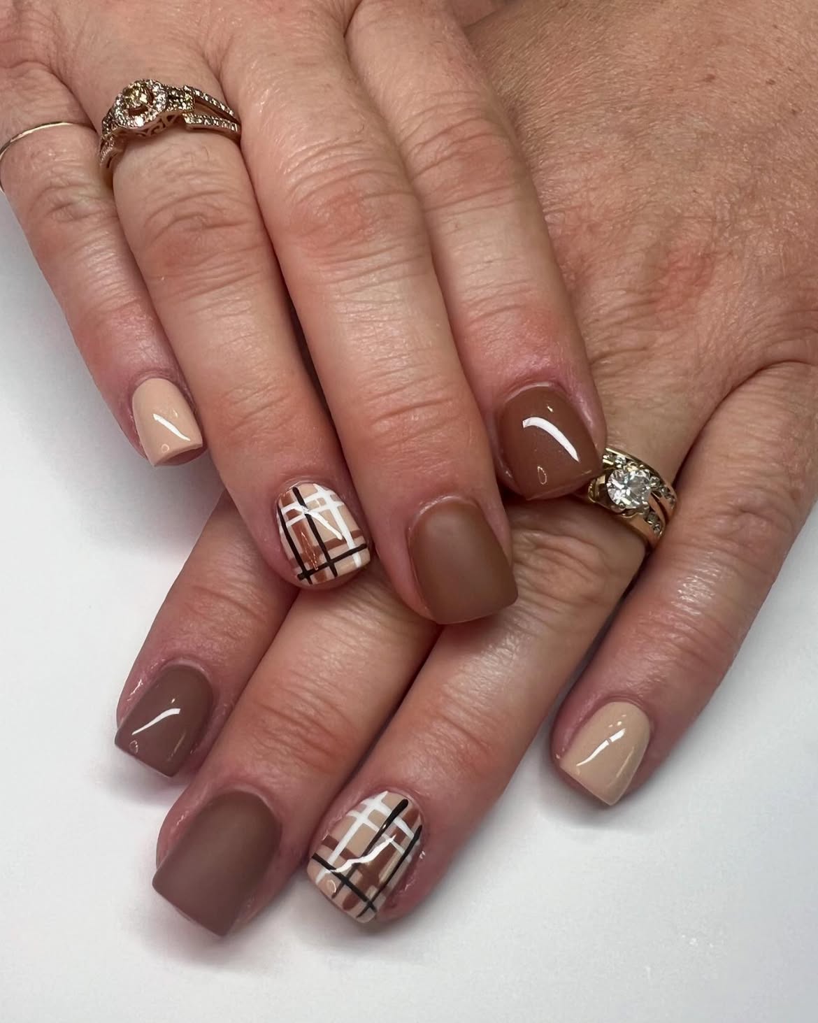 Plaid Matte French Tips Short Nails