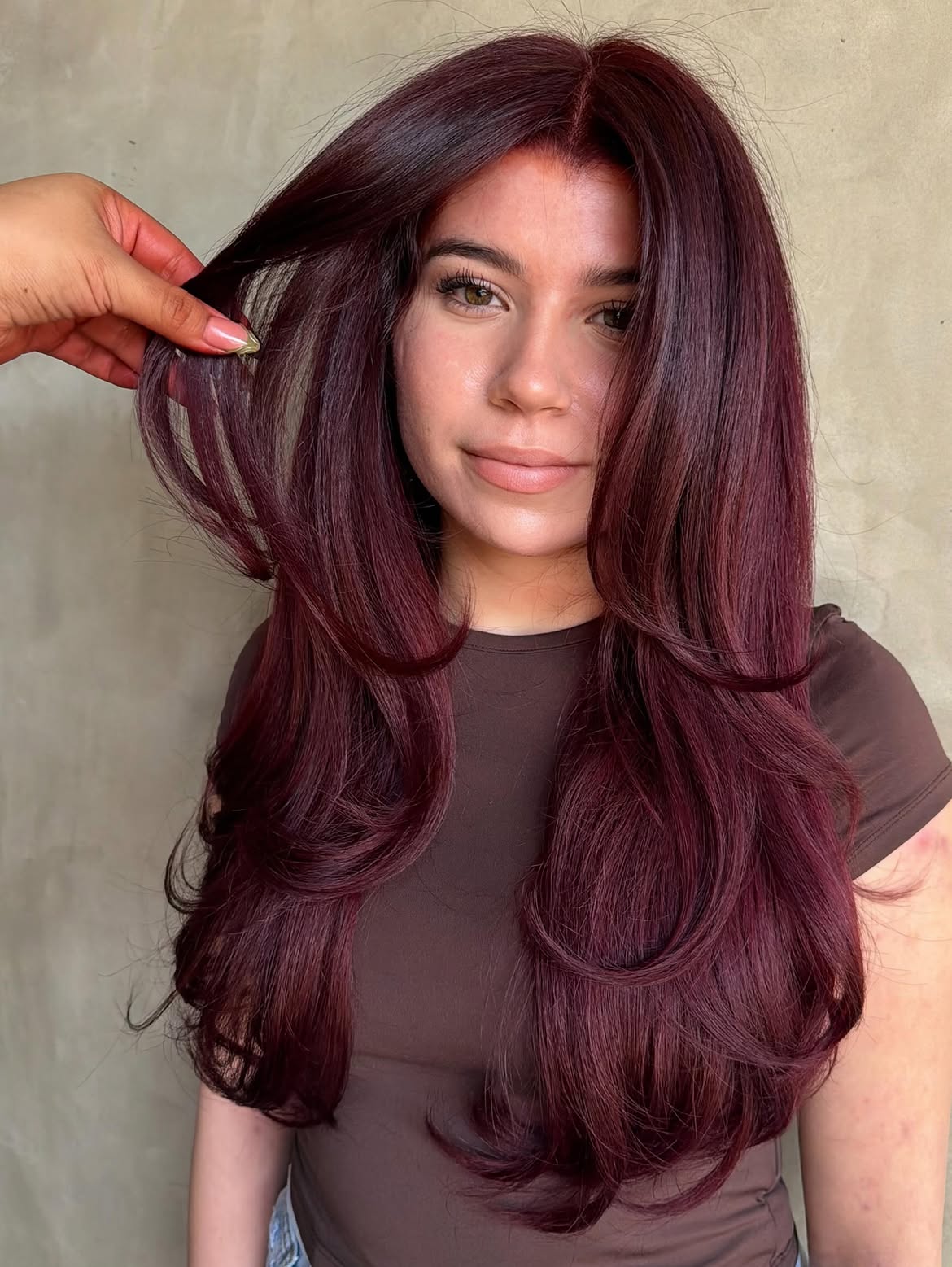 Rich Cherry Cola Layers With Subtle Waves