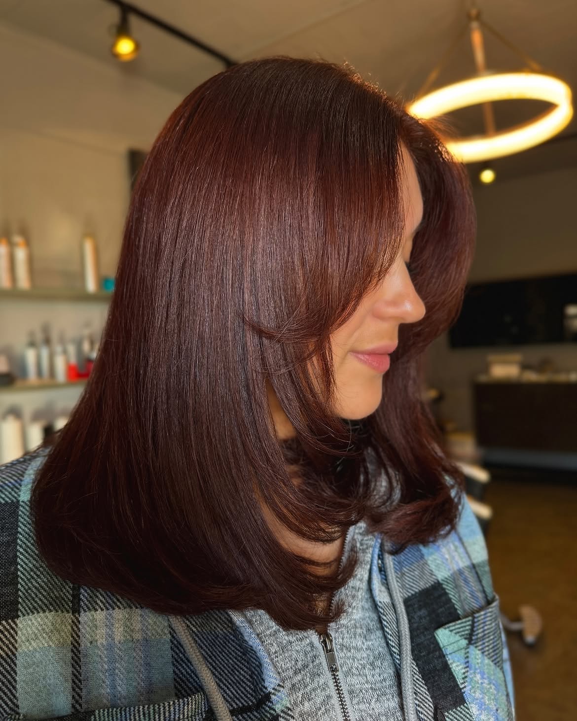 Rich Mahogany Layers With Face-Framing