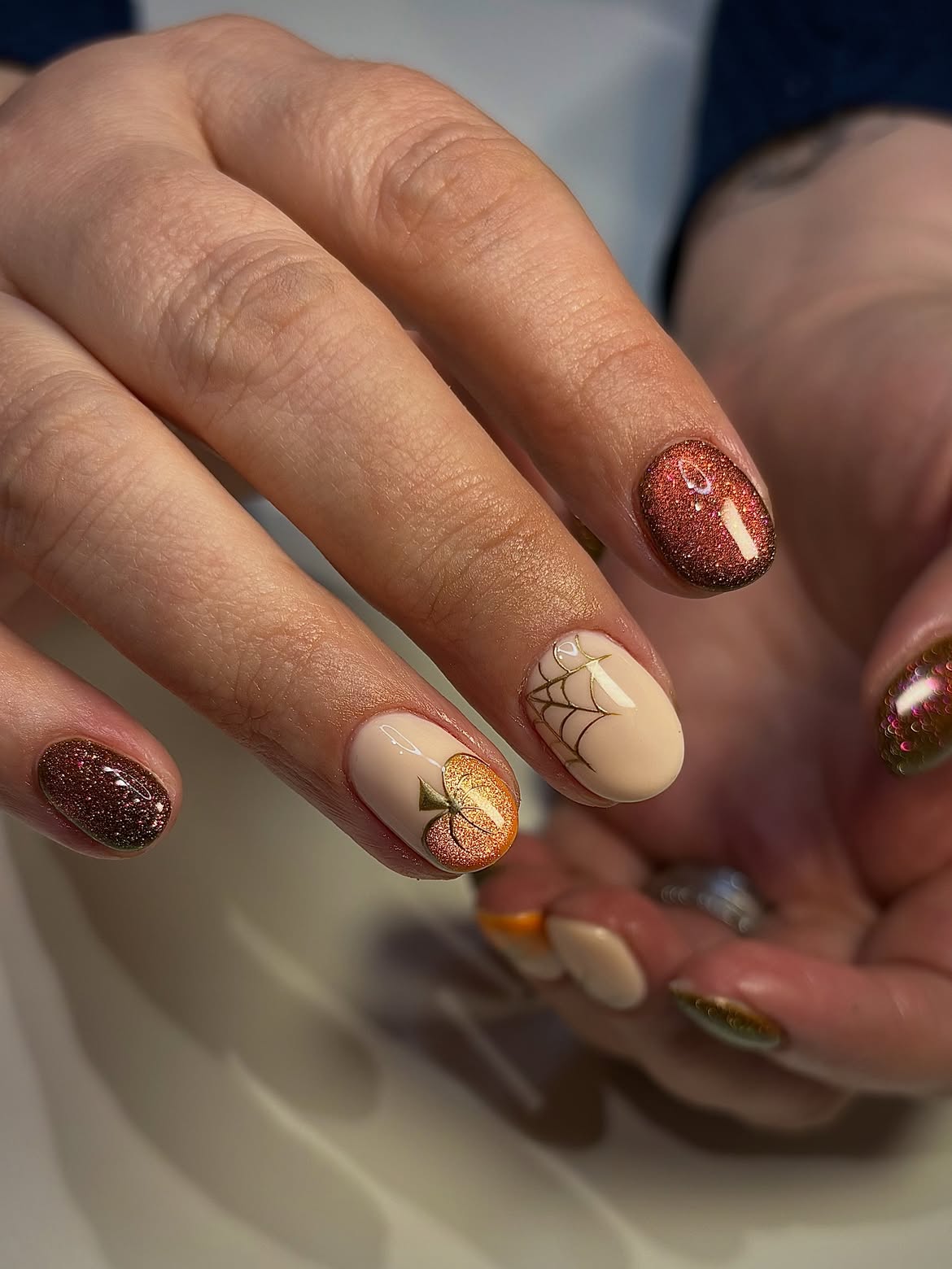 Sparkle Pumpkin Spiderweb Oval Nails