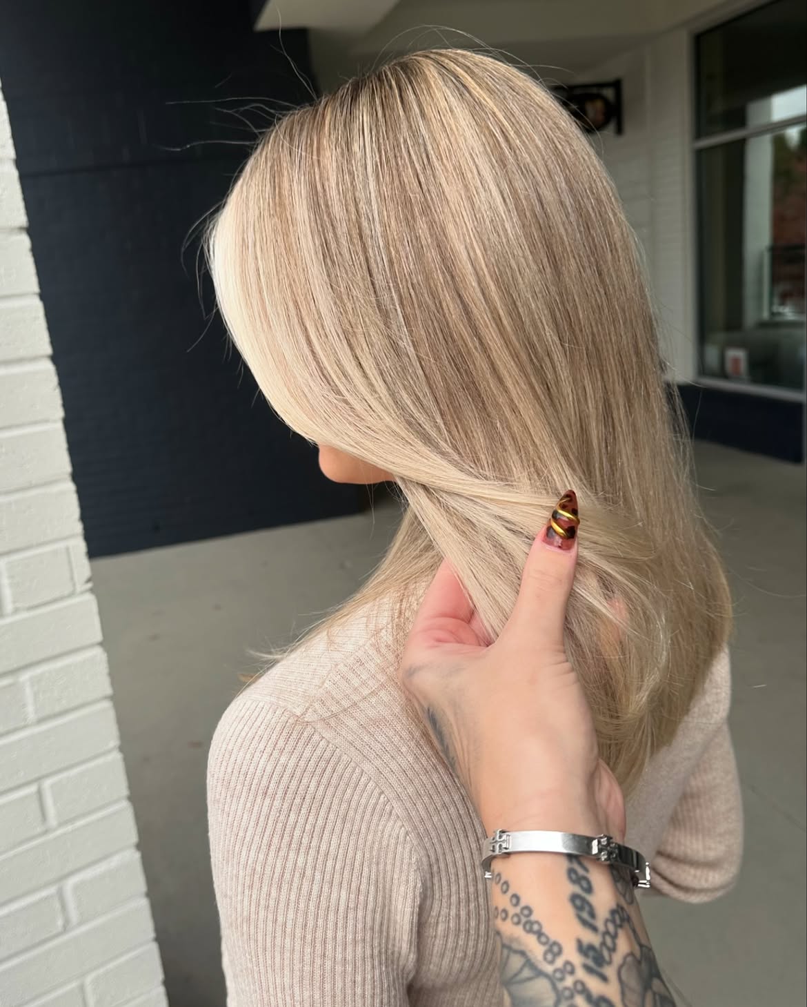 Sun-Kissed Blonde Balayage With Subtle Face-Framing